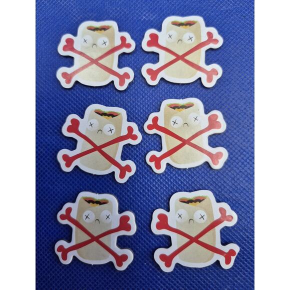 Throw Throw Burrito REPLACEMENT Fear Me & Bruise Tokens - Picture 3 of 5